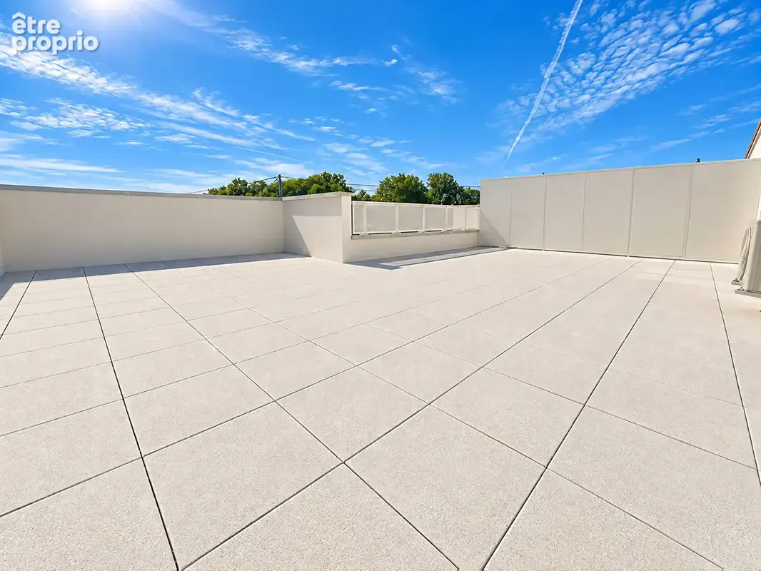 Dernier etage et grande terrasse - photo 2