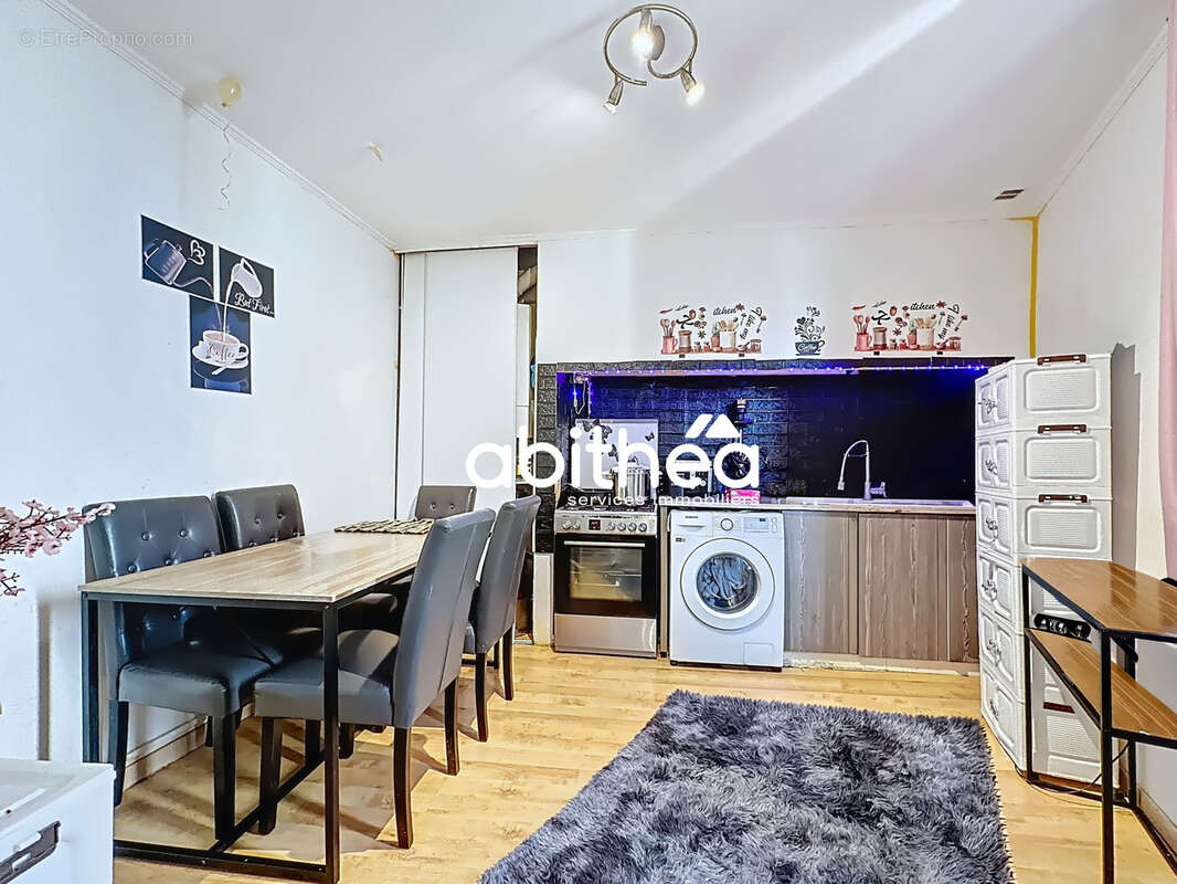 Appartement à BEZIERS