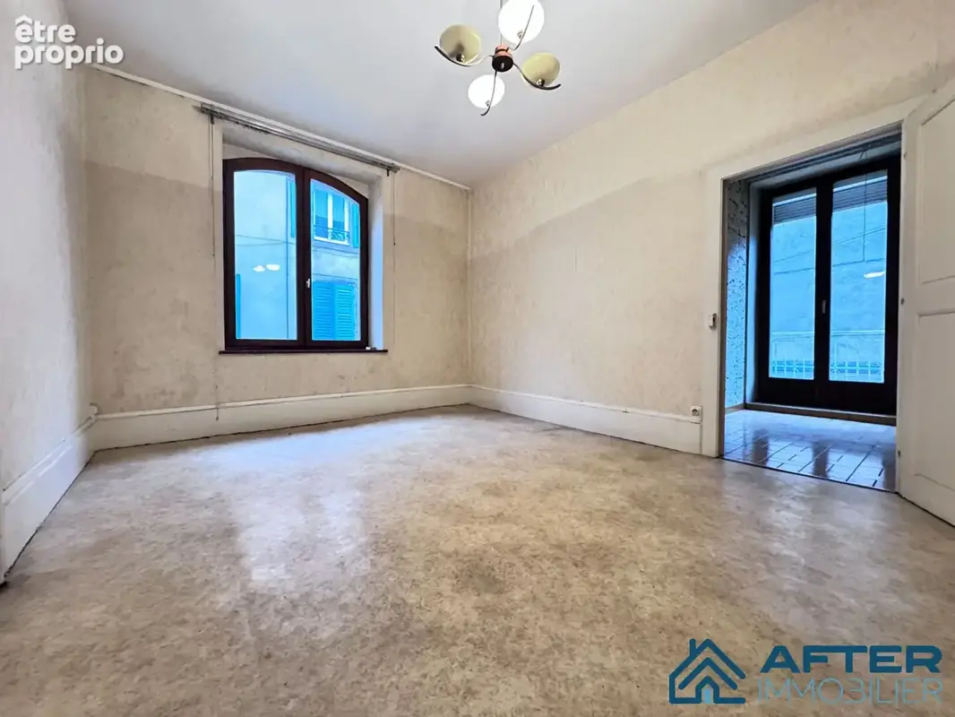 Appartement 200 m² à Luneville  - photo 8
