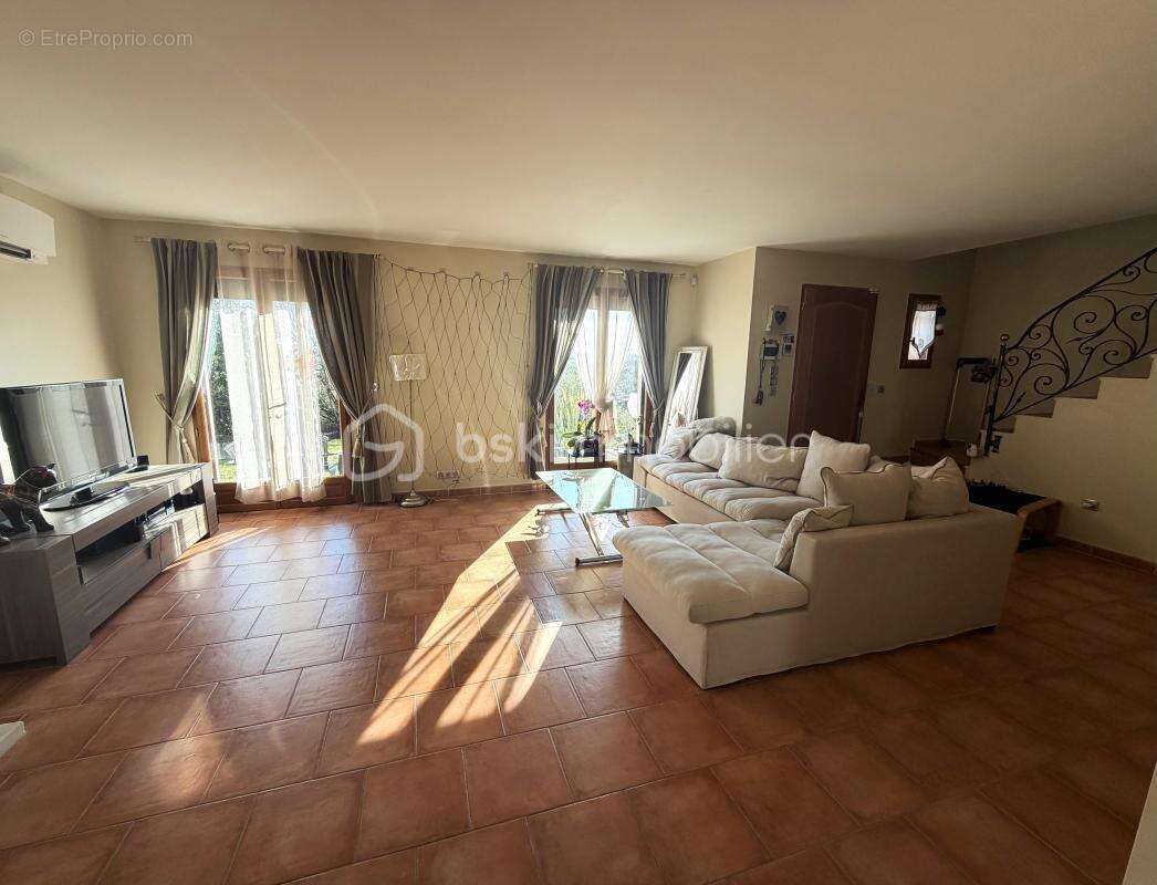 Maison à BOISSY-LE-CHATEL