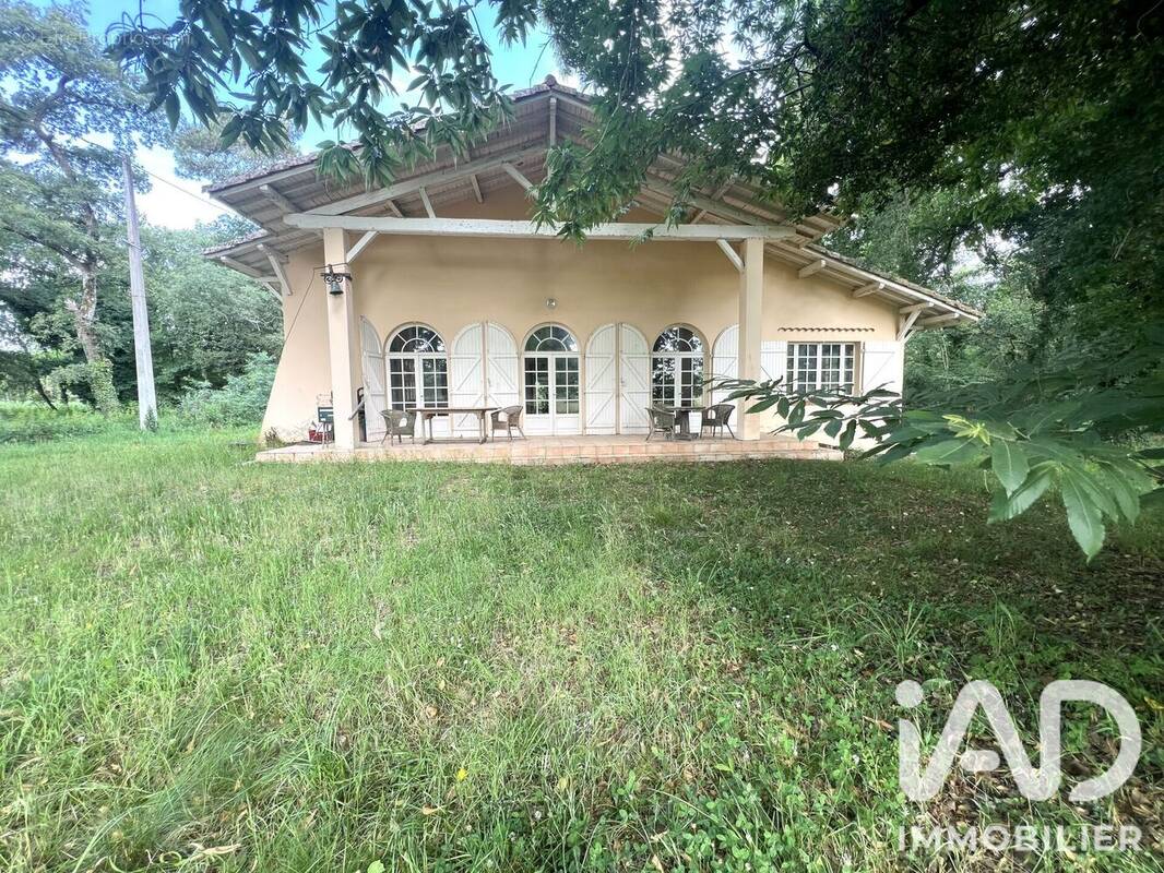 Photo 1 - Maison à CAMPAGNE