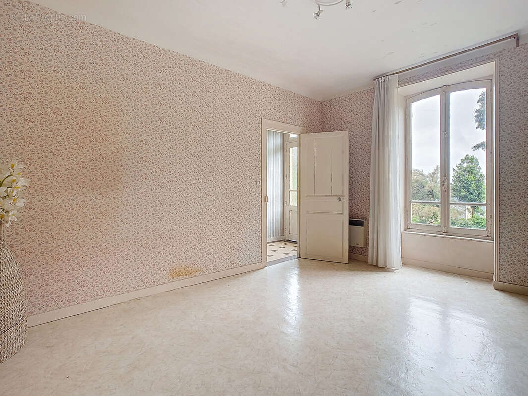 Maison à VILLERS-BOCAGE