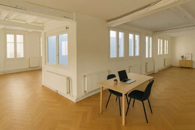 Commerce à PARIS-11E