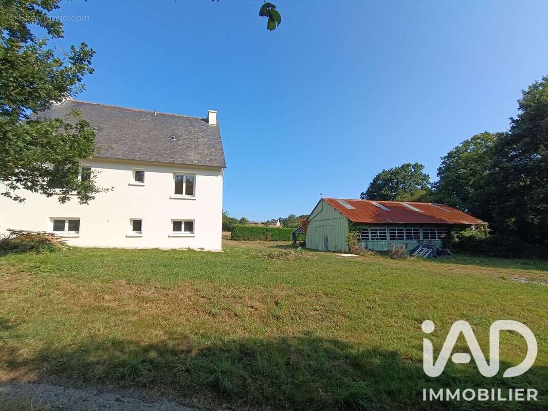 Maison 110 m² à Allineuc  - photo 5