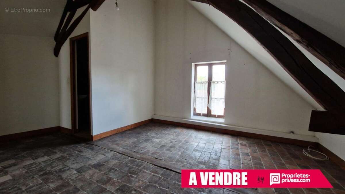 Maison à TILLIERES-SUR-AVRE