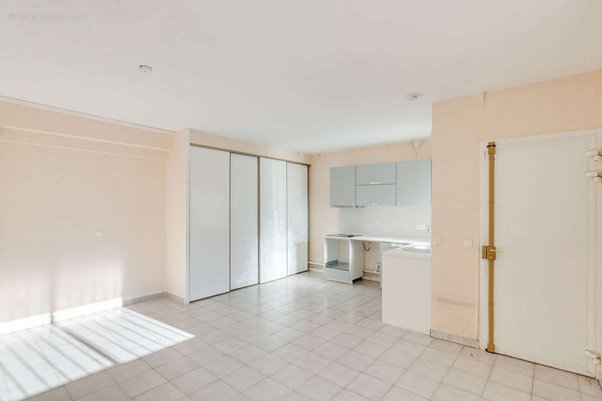 Appartement à MARSEILLE-9E