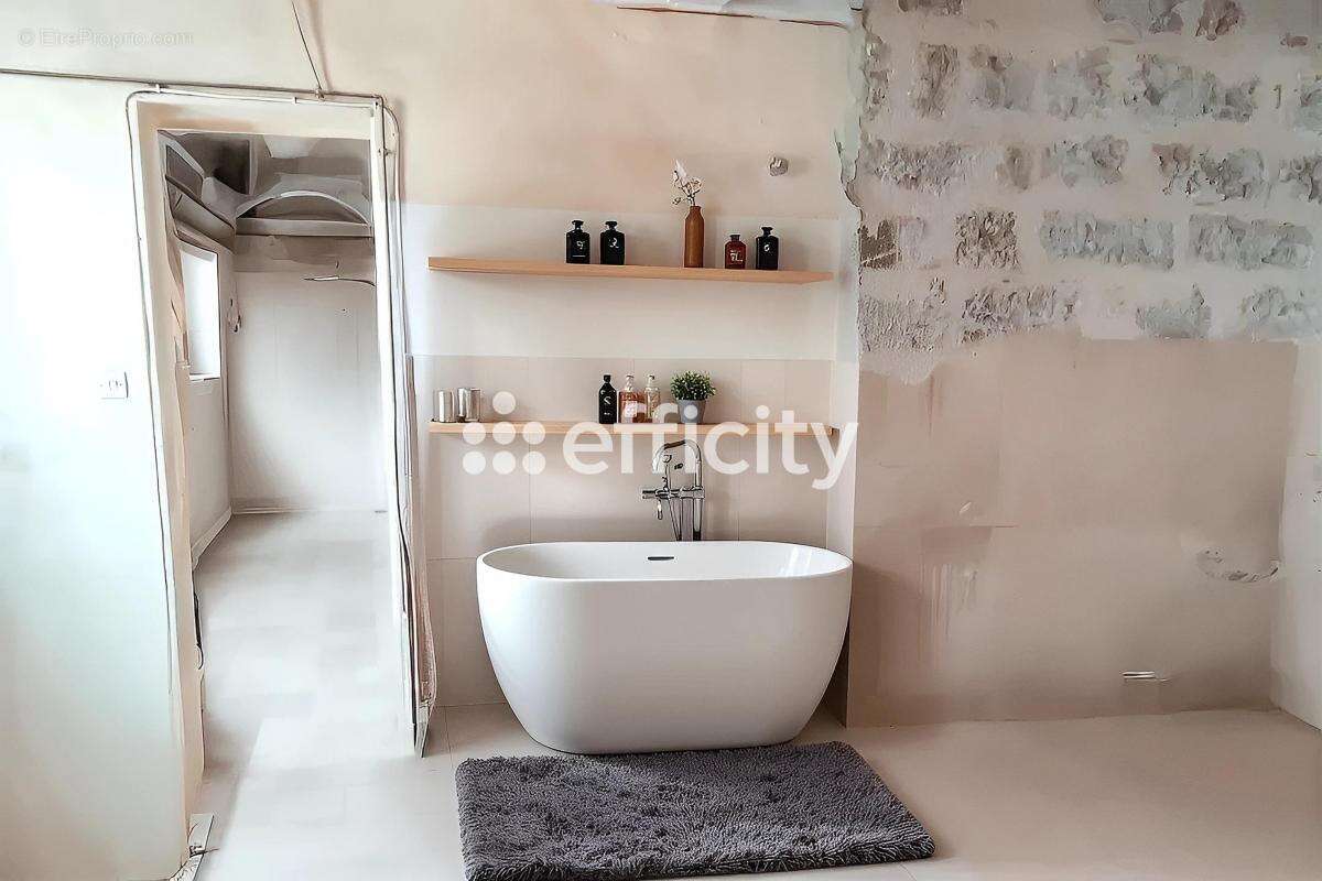 Appartement à PEZENAS