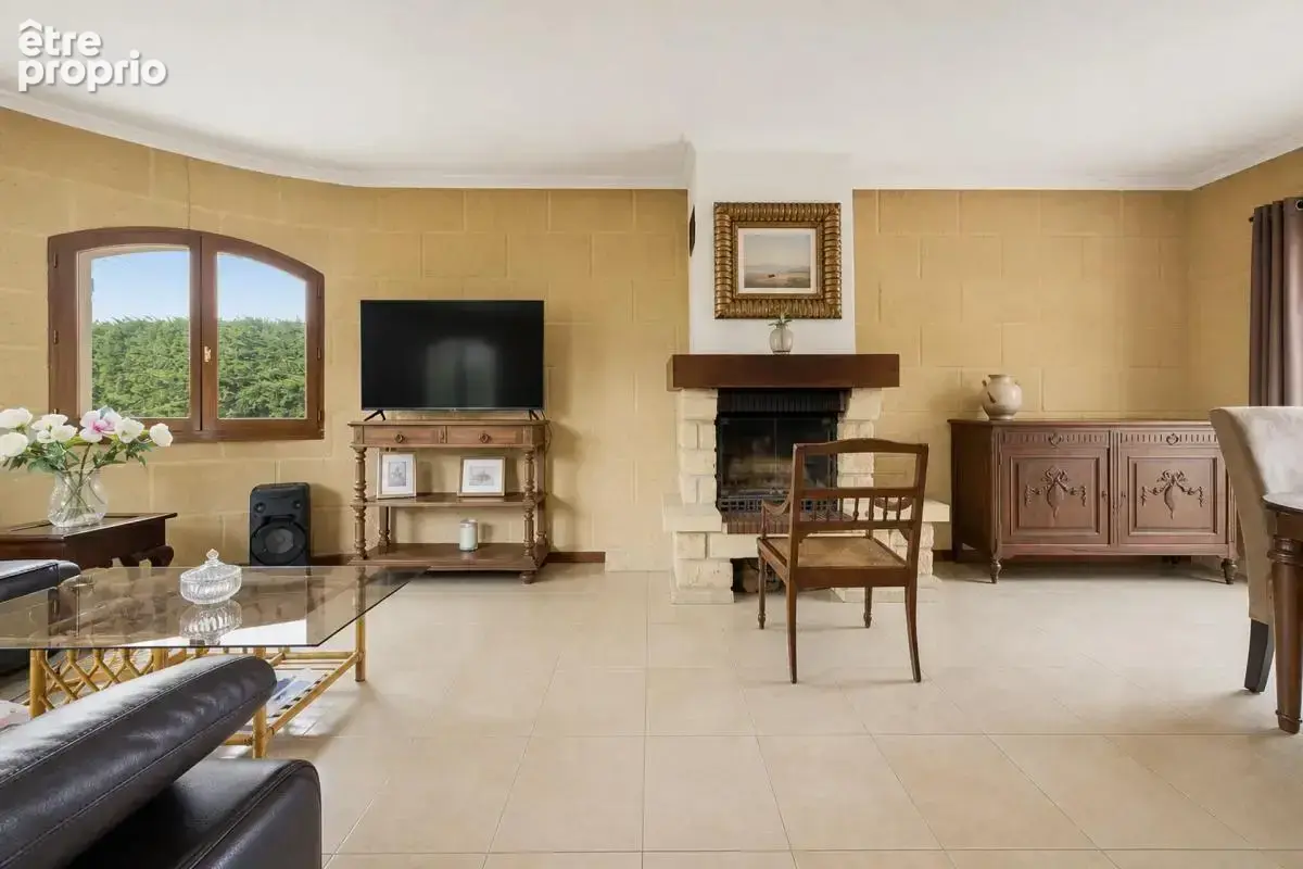 Laissez-vous séduire par cette villa de caractère - photo 7