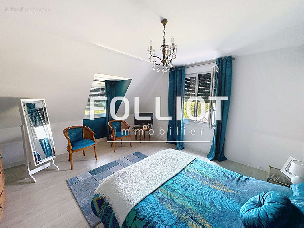 A VENDRE Maison avec vue sur la Baie du Mont-Saint-Michel - Le Val-Saint-Père - photo 10