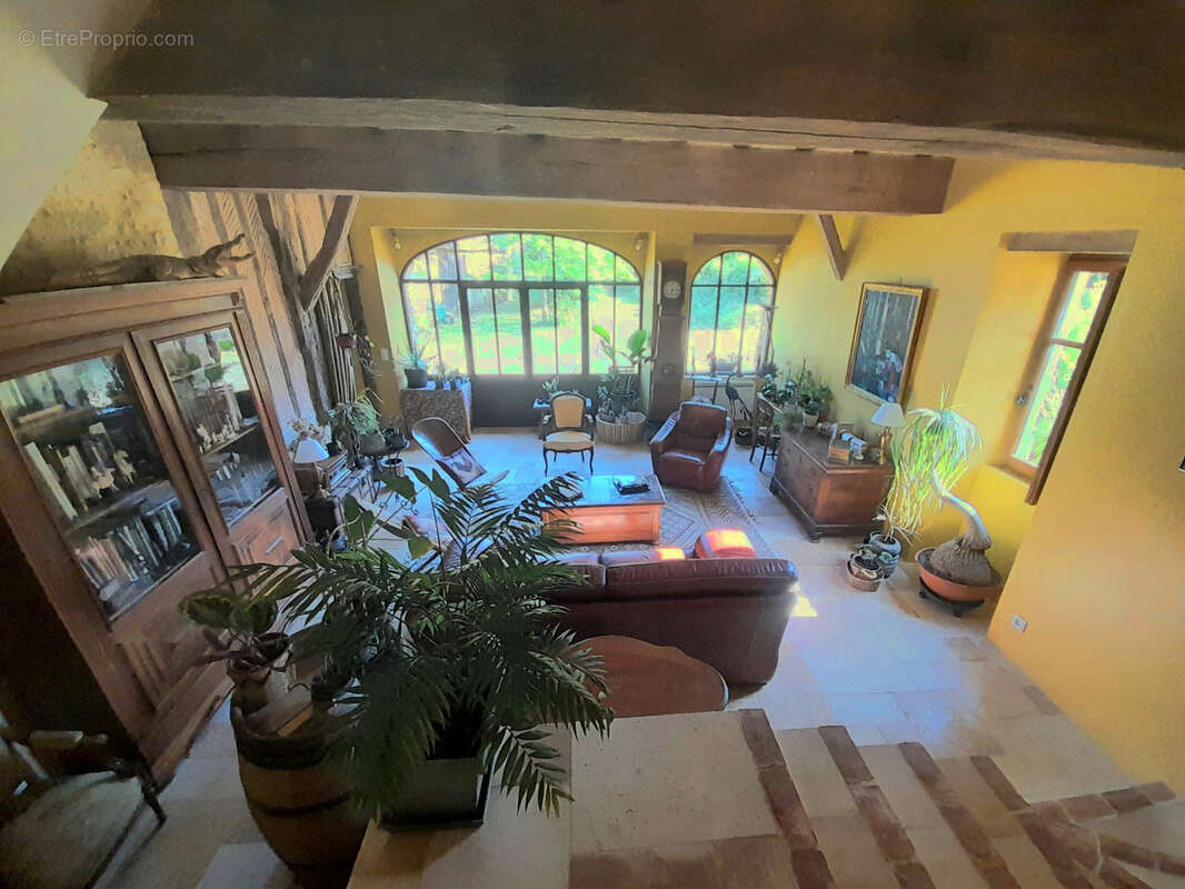 Maison à BONNETABLE