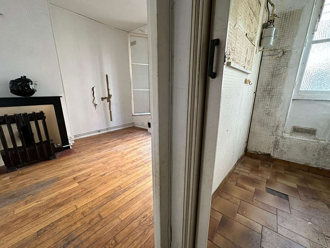 Appartement à PARIS-19E