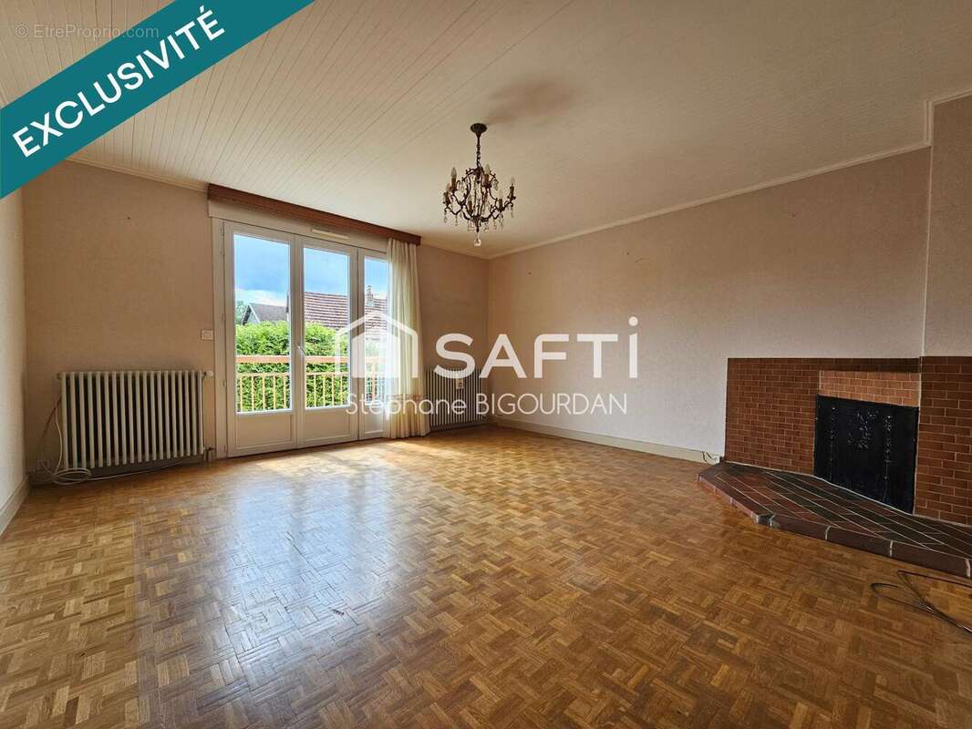 Photo 6 - Maison à AVANNE-AVENEY