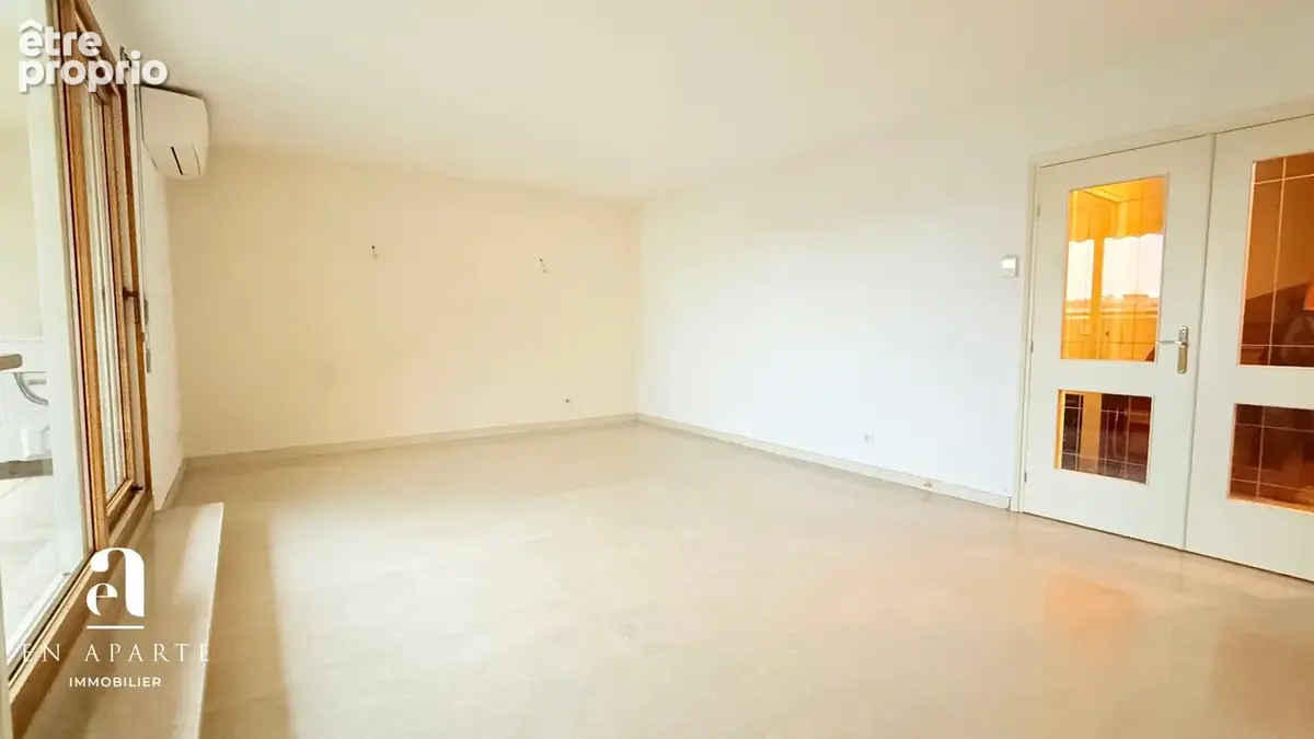T5  duplex 120 m2 avec terrasse et garage - photo 10
