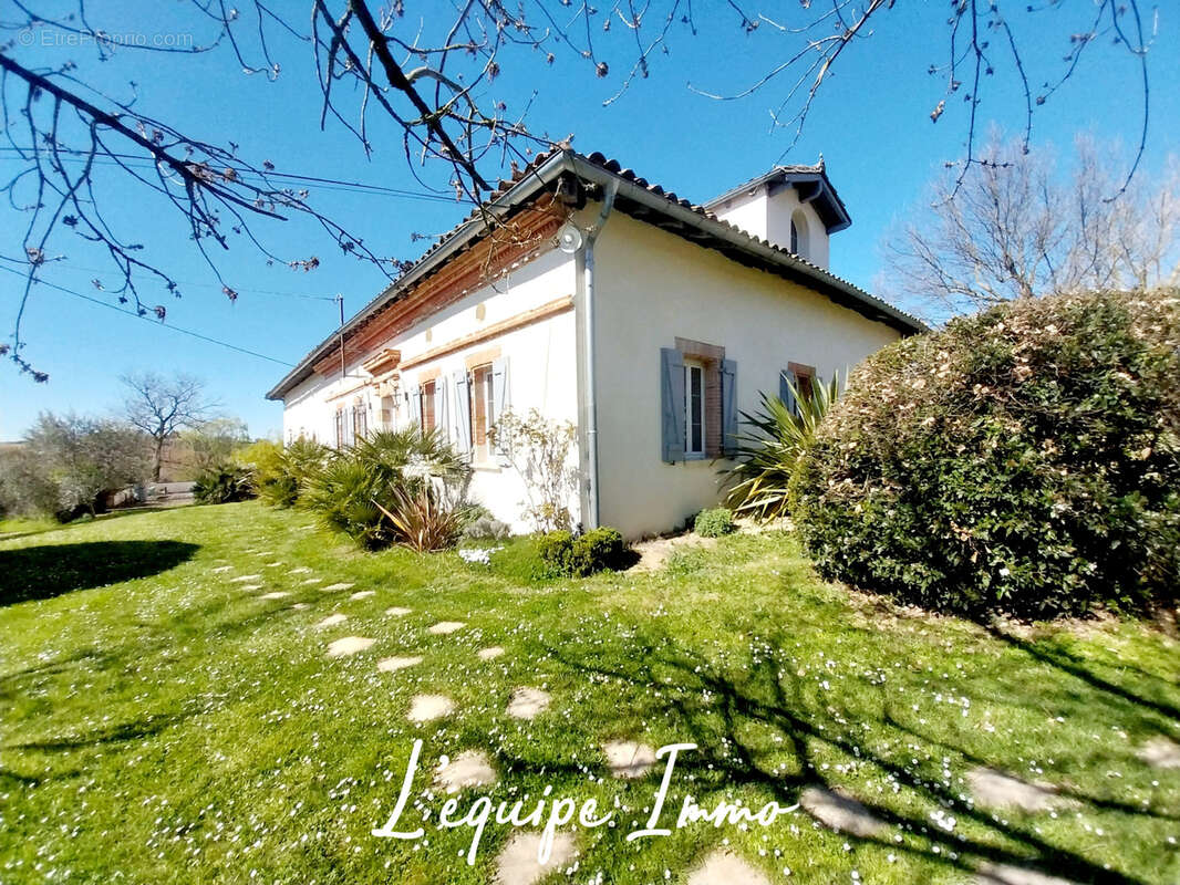 Maison à SAINT-LYS