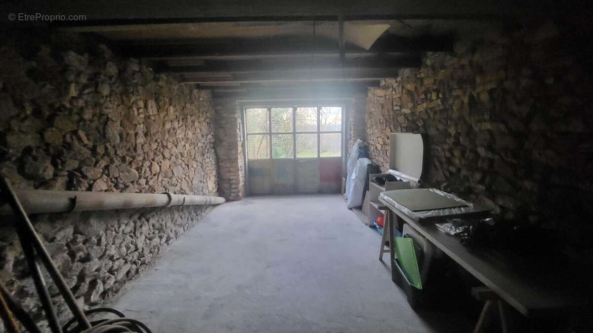 Maison à LANUEJOULS