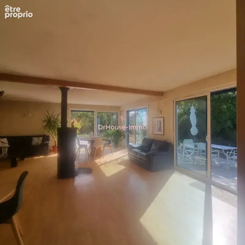 Maison 10 pièces 194 m² à vendre à Le Faouet (56320) - photo 6