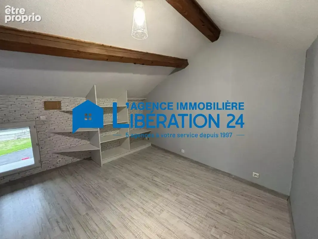 Maison  170 m² à Craintilleux avec piscine - photo 11