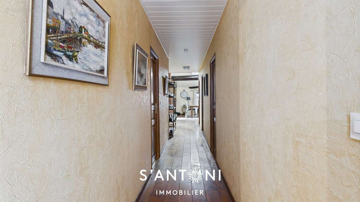 Maison à VILLENEUVE-LES-BEZIERS