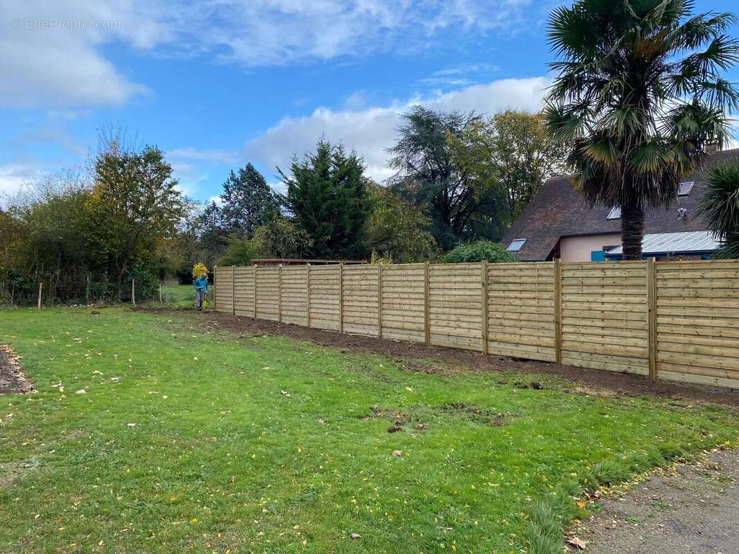 Photo 5 - Terrain à LAVAL