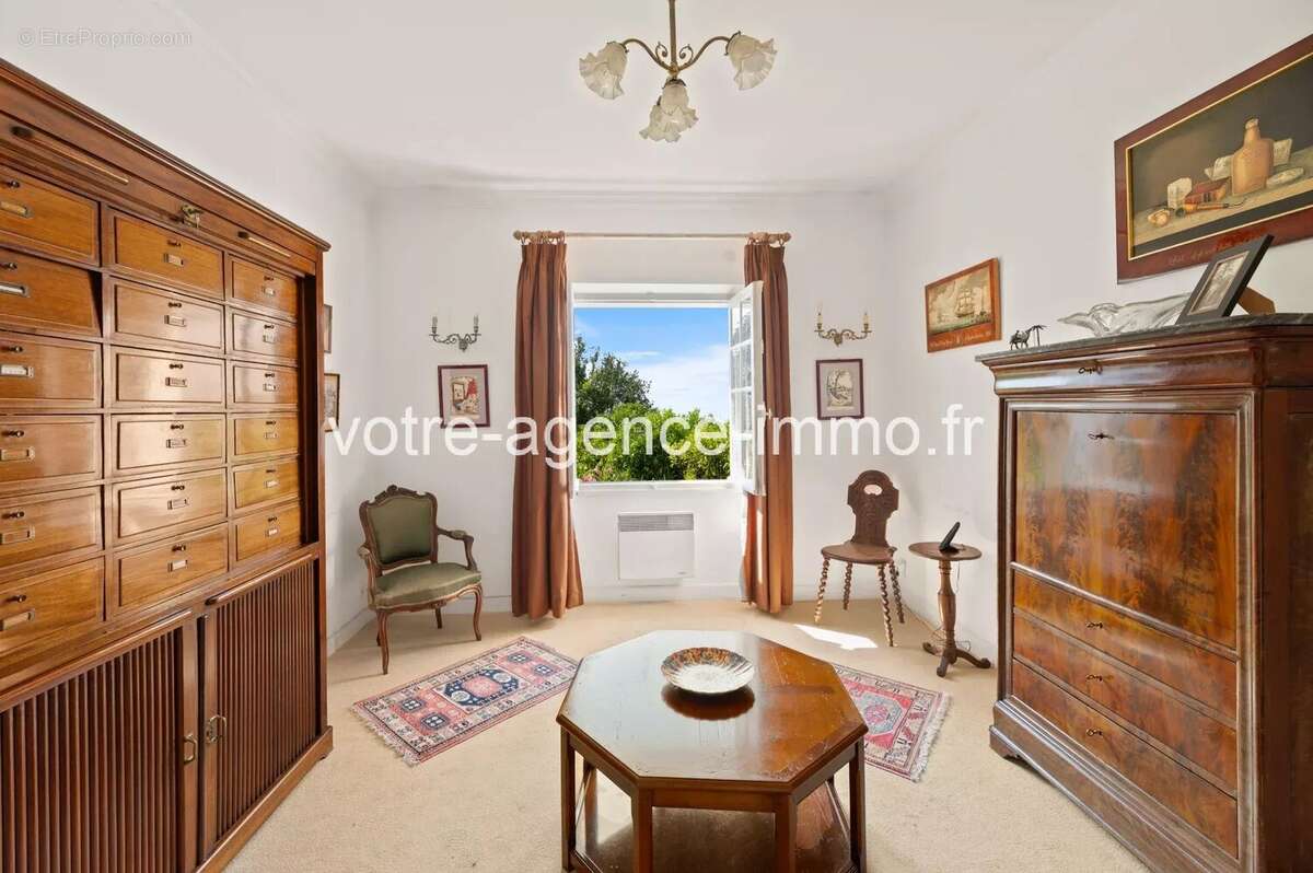Maison T5 + dépendances, garage et piscine - Nice GAIRAUT - photo 9