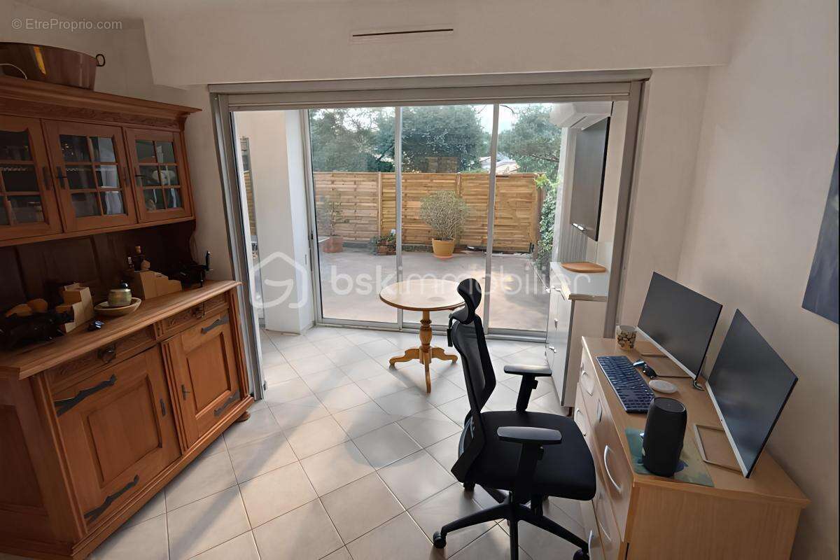 Appartement à SAINT-MANDRIER-SUR-MER