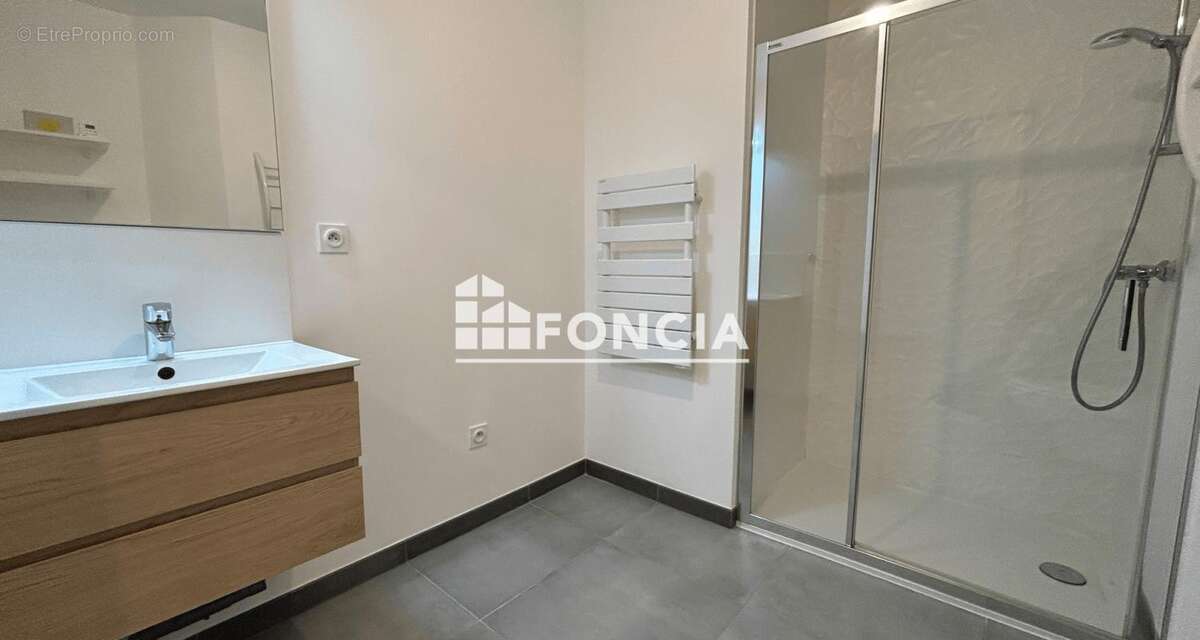 Appartement à LUCE