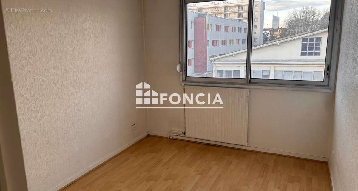 Appartement à VILLEURBANNE