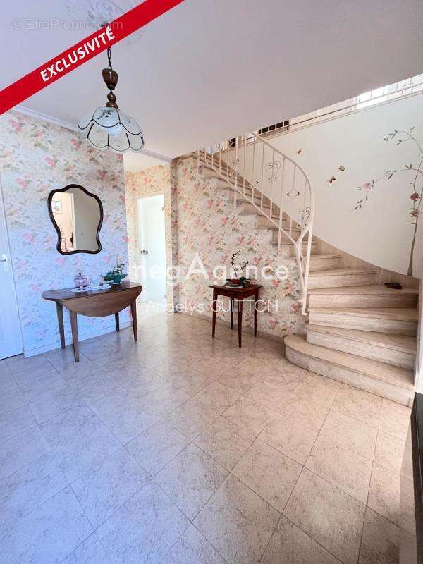 Maison à BEAUMONT-SUR-SARTHE