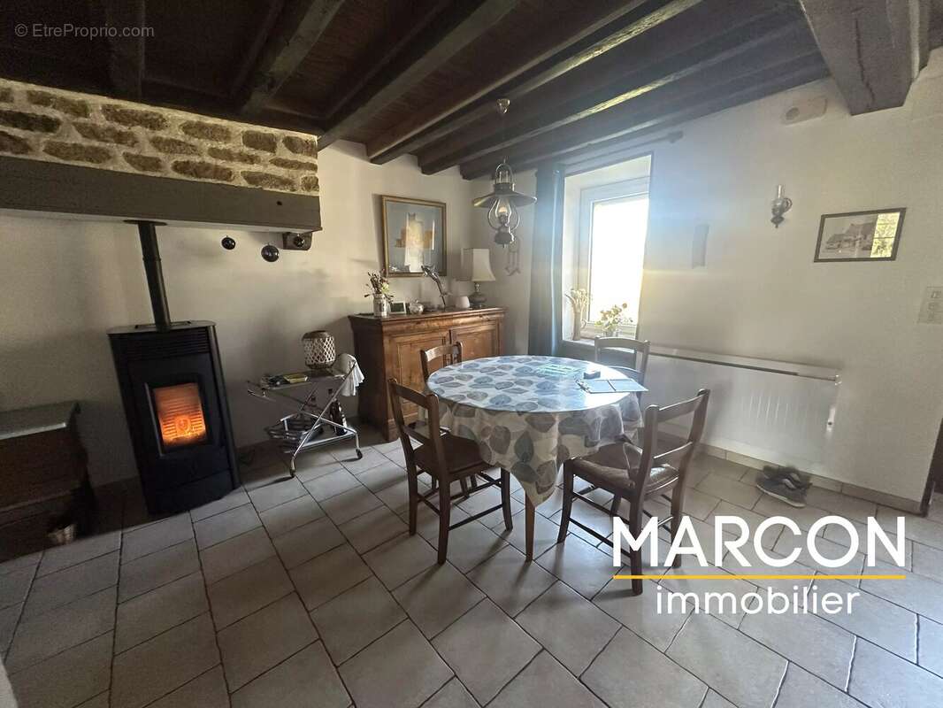 Maison à NOTH