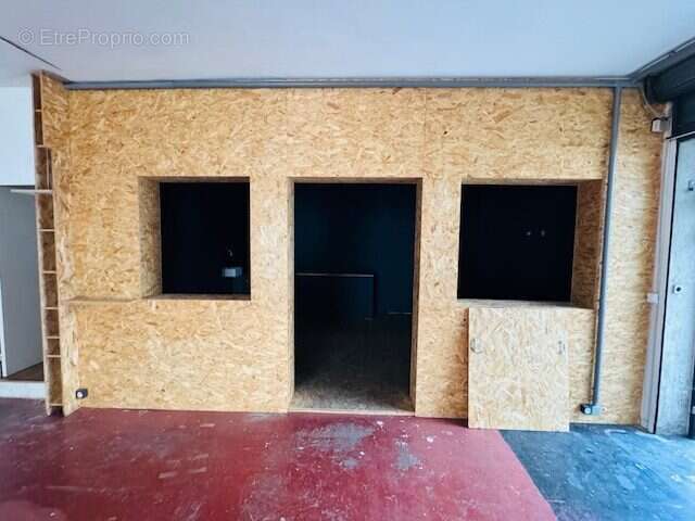 Commerce à PARIS-10E