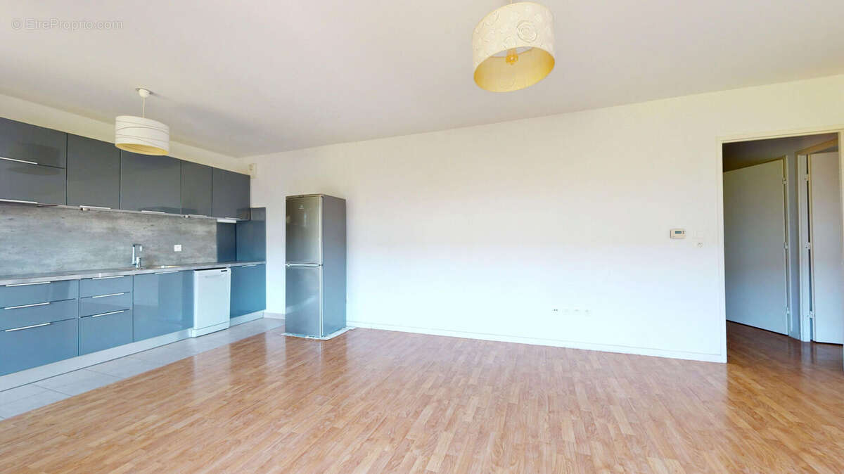 Appartement à L'ILE-SAINT-DENIS