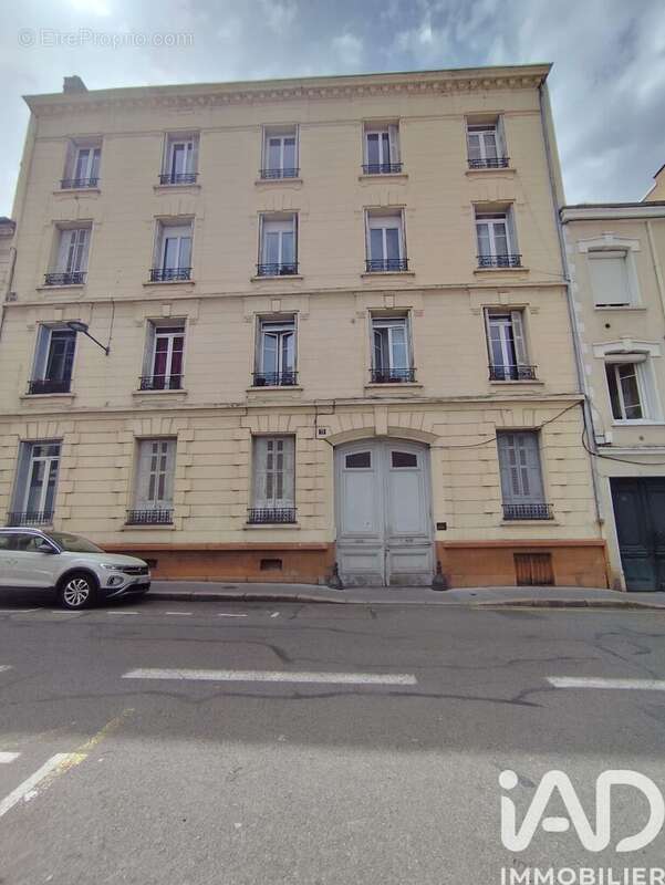 Photo 2 - Appartement à SAINT-ETIENNE