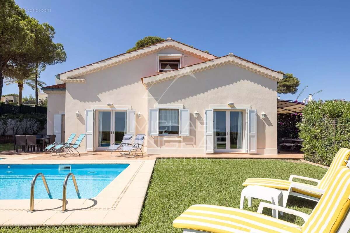 Maison à ANTIBES