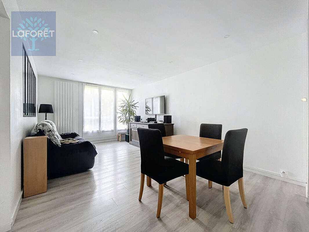 Appartement Chilly Mazarin 4 pièce(s) 80.01 m2 - photo 3