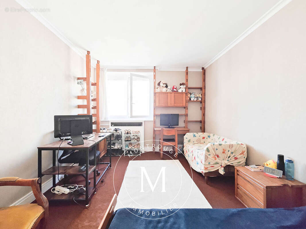 Appartement à MONTROUGE