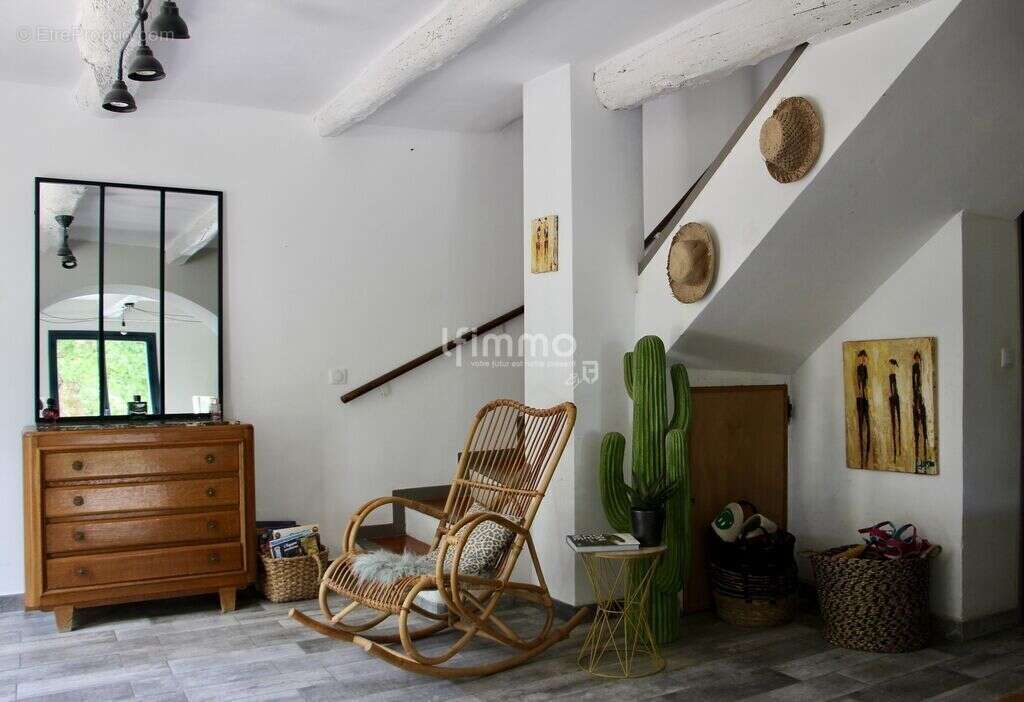 Bastide du 18e entièrement rénovée - photo 5