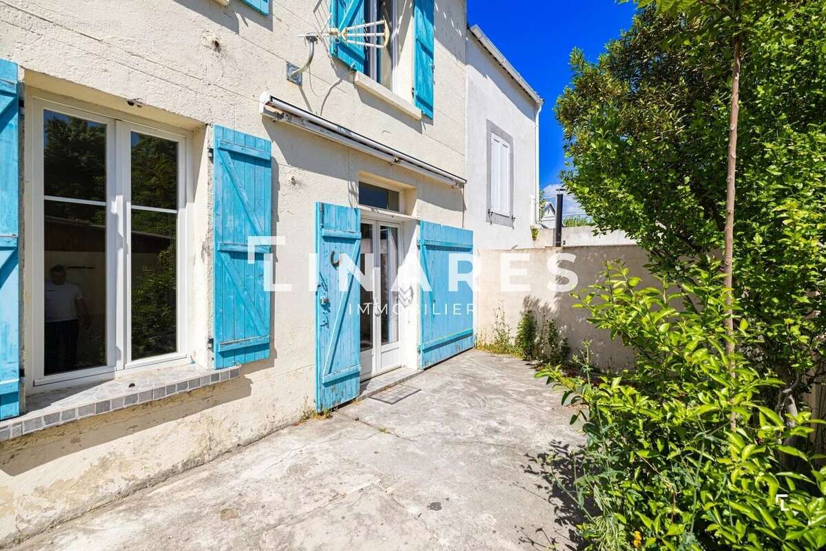 Maison à AUBAGNE