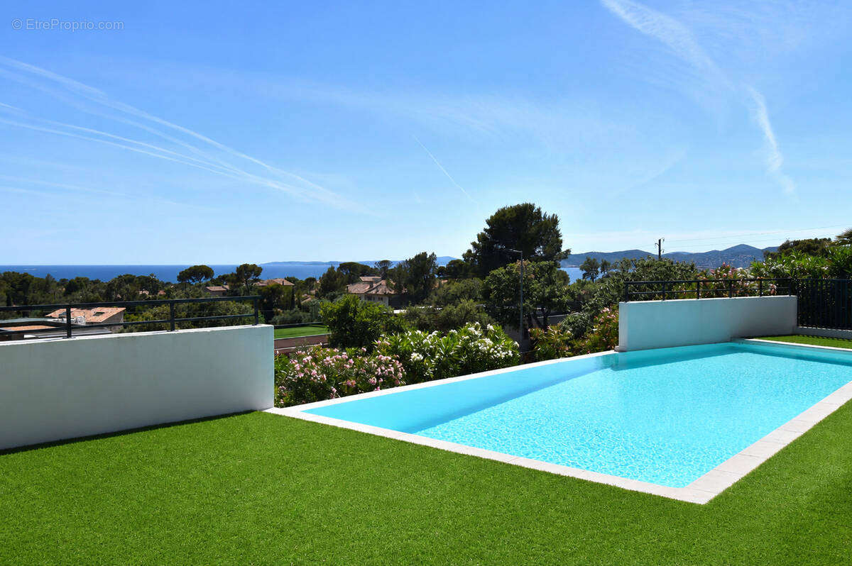 Appartement à SAINT-RAPHAEL