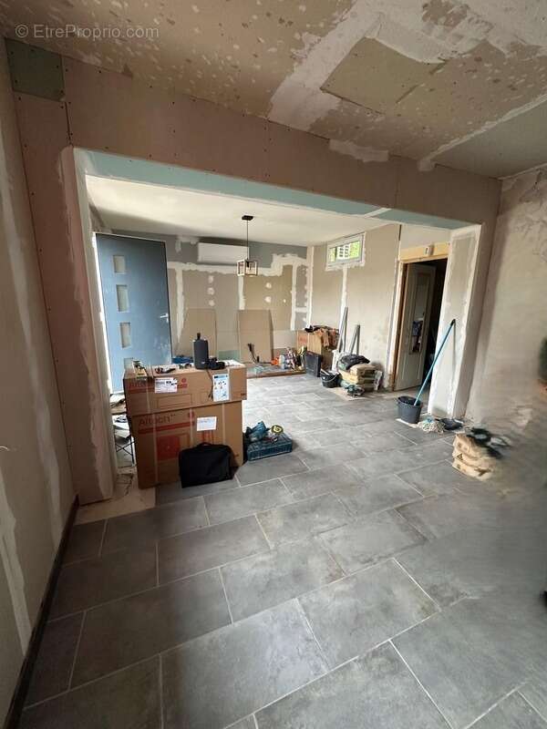 Maison à CAUMONT-SUR-DURANCE