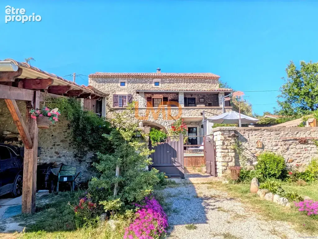 Maison en pierre 7 pièces 150m2, piscine, jardin - photo 3