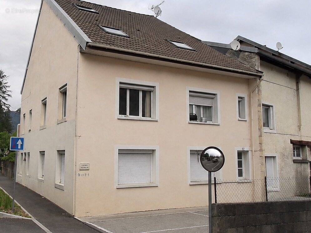 Appartement à SEGNY