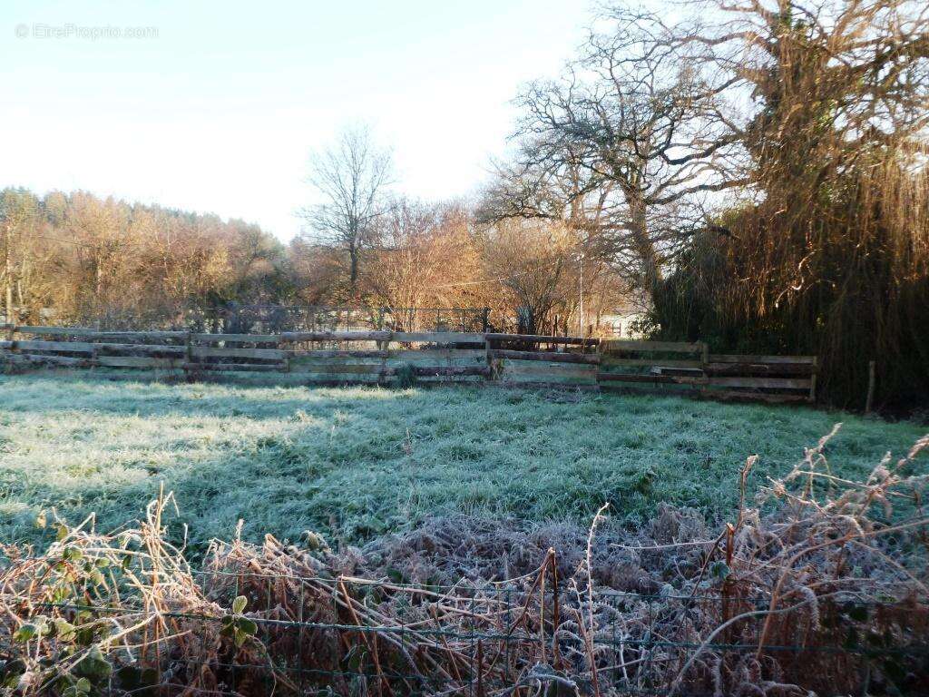 Appartement à CAMORS