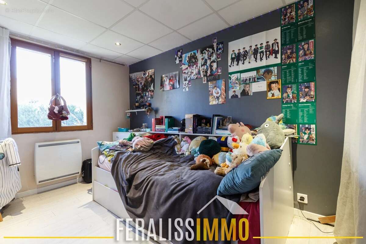 Maison à VAUX-SUR-SEINE