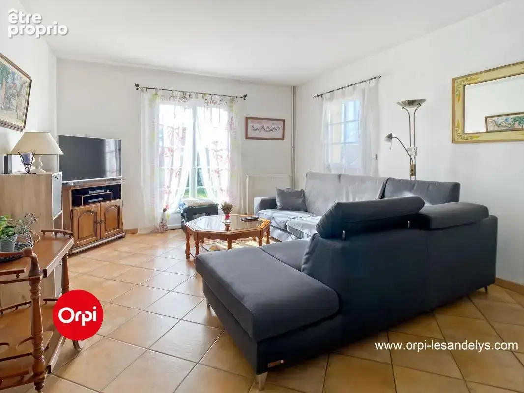 Maison avec sous sol total  À Vendre 4 chambres Vallée de Seine Jardin - photo 3