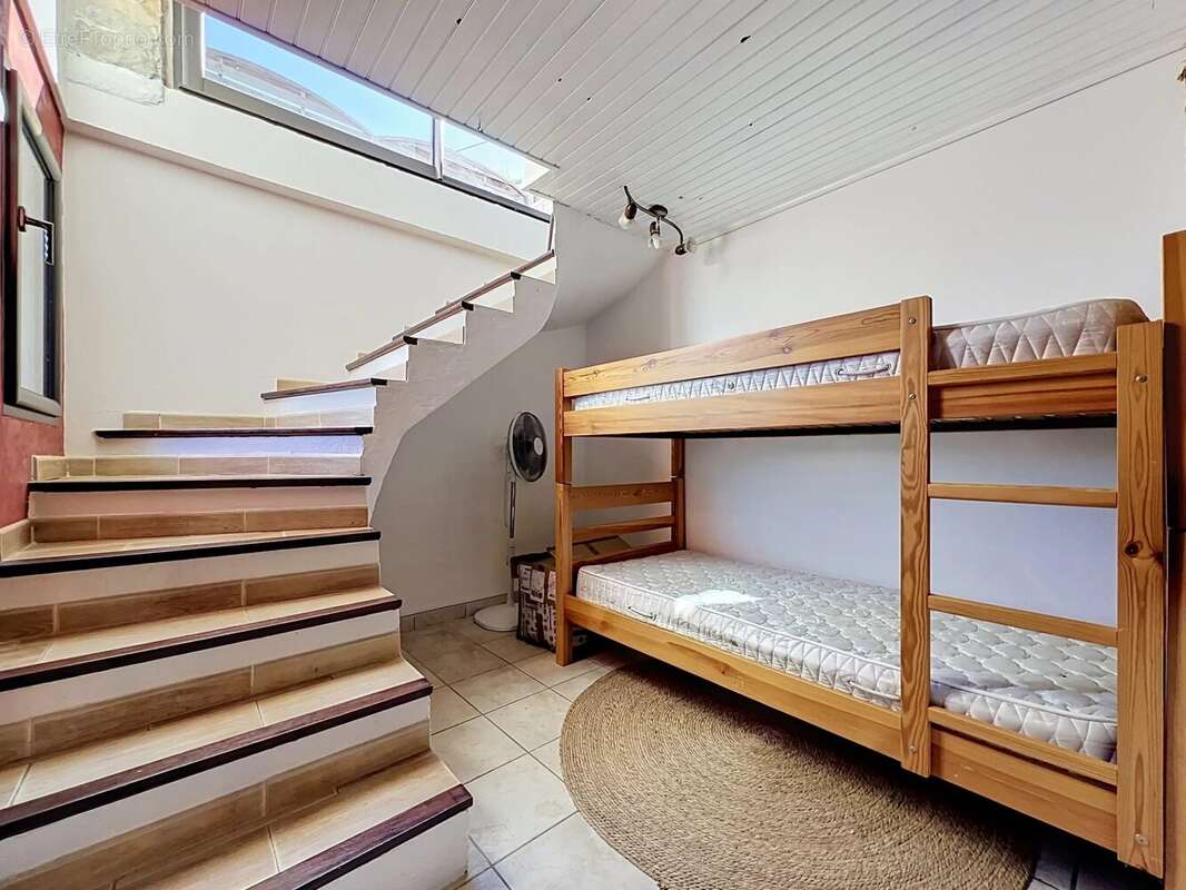 Appartement à VALLAURIS