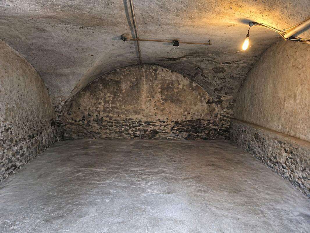 Maison à AYDAT