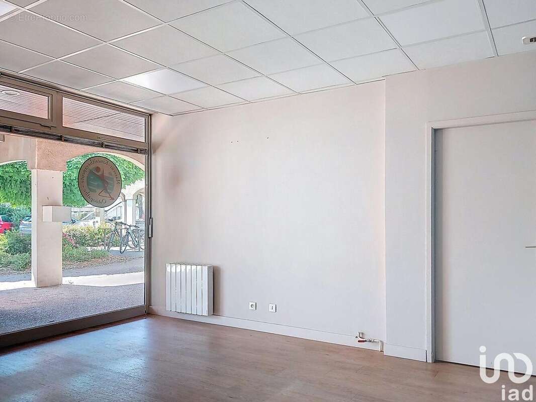 Photo 3 - Commerce à CESSON-SEVIGNE