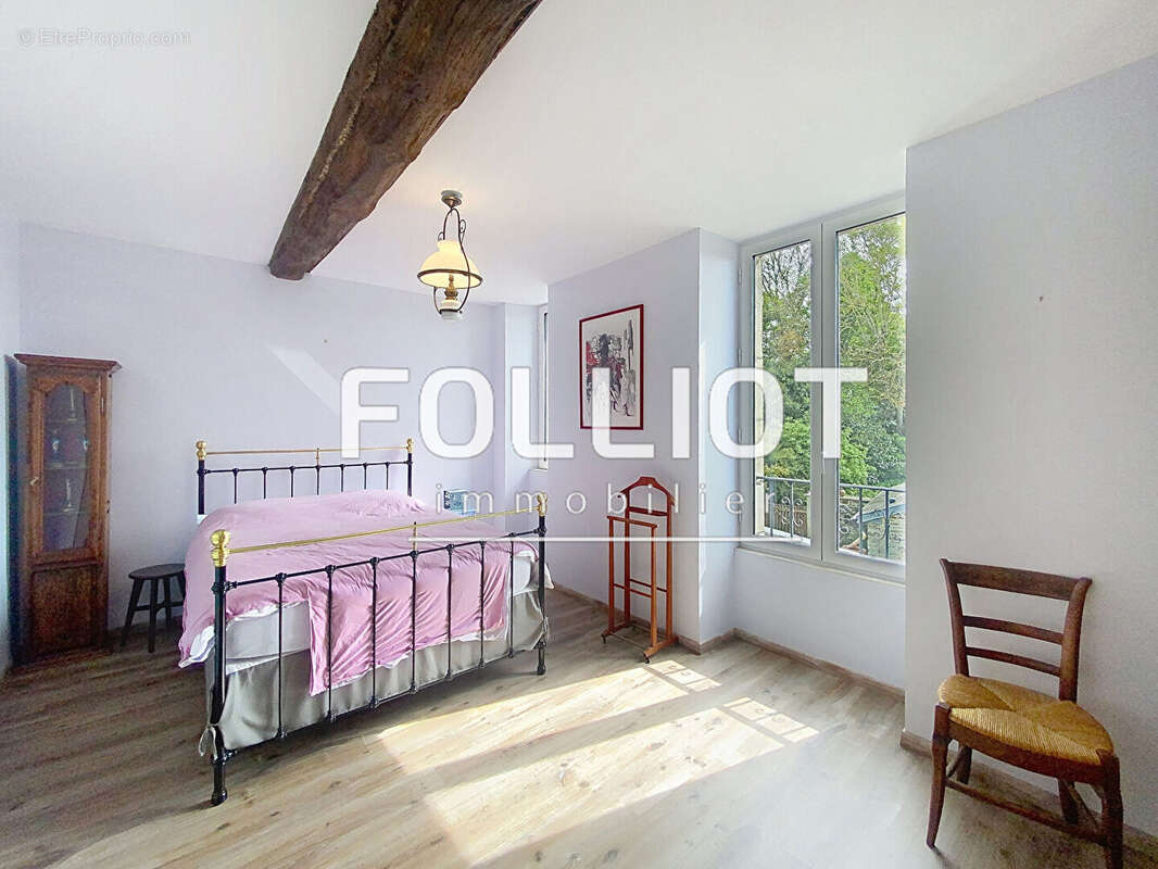 A vendre aux portes de la Suisse Normande Maison en pierre proche Forêt de Grimbosq - photo 5
