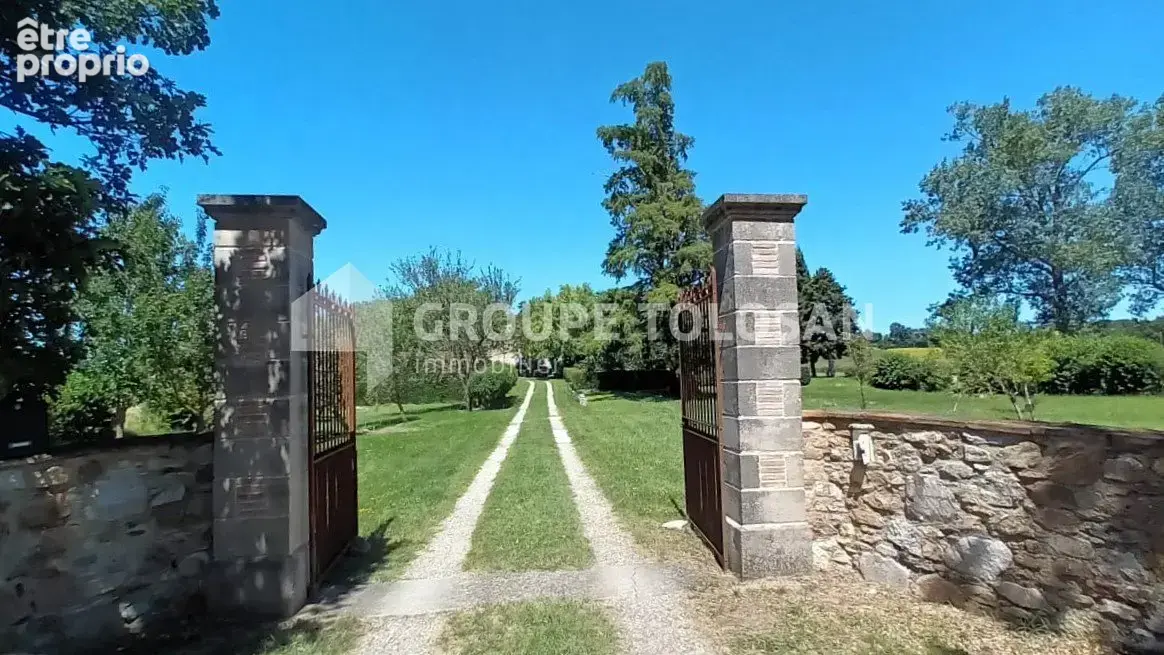 Maison 250 m² à Soreze  - photo 21