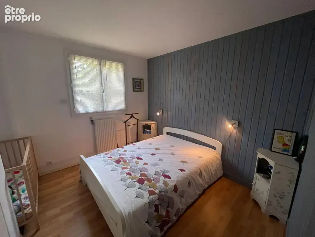 Maison betton 7 pièce(s)  chambres en rez de chaussee / pas de vis a vis / piscine / proximite ecoles et transports - photo 10